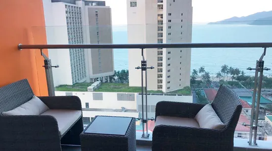 Ariyana Apartments