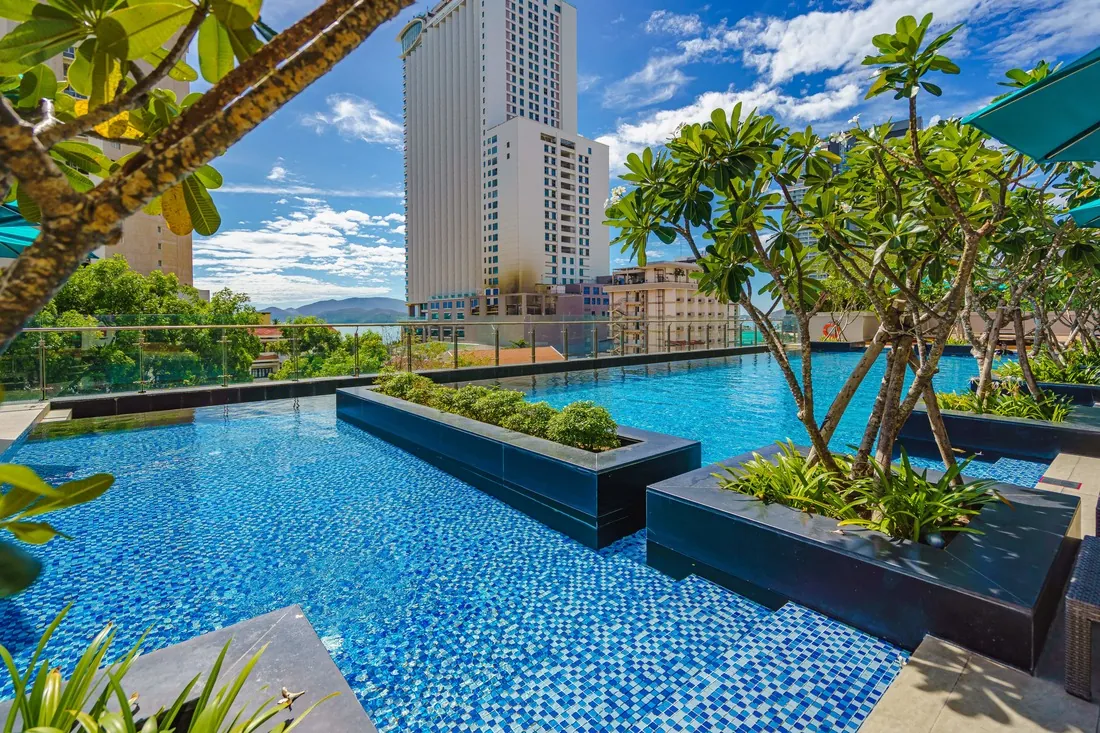 Ariyana Apartments