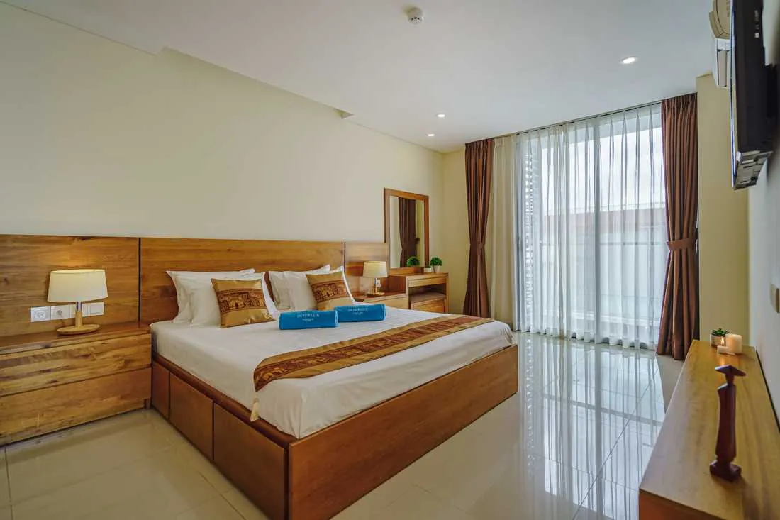 Maple Hotel &amp; Apartment