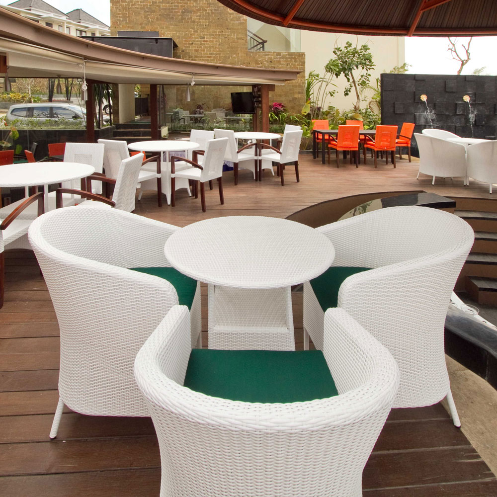 Denbukit Residence and Suites