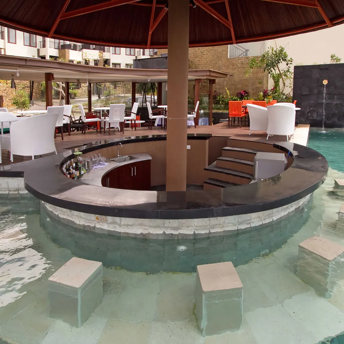 Denbukit Residence and Suites 