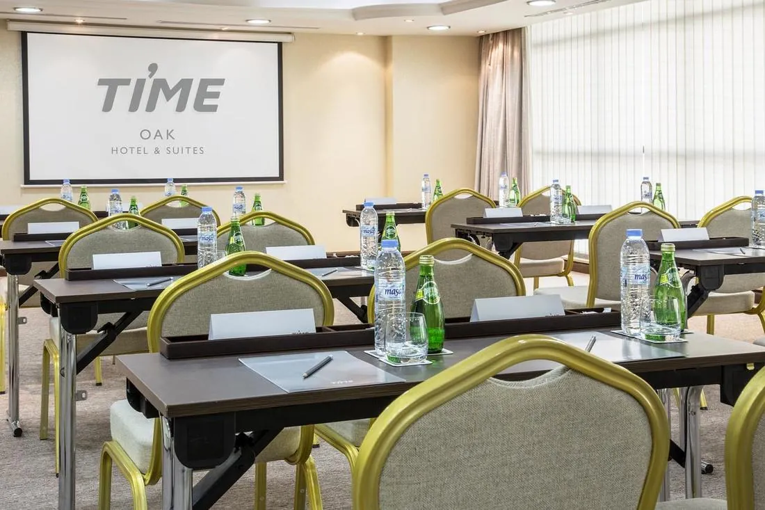 Time Oak Hotel Apartments